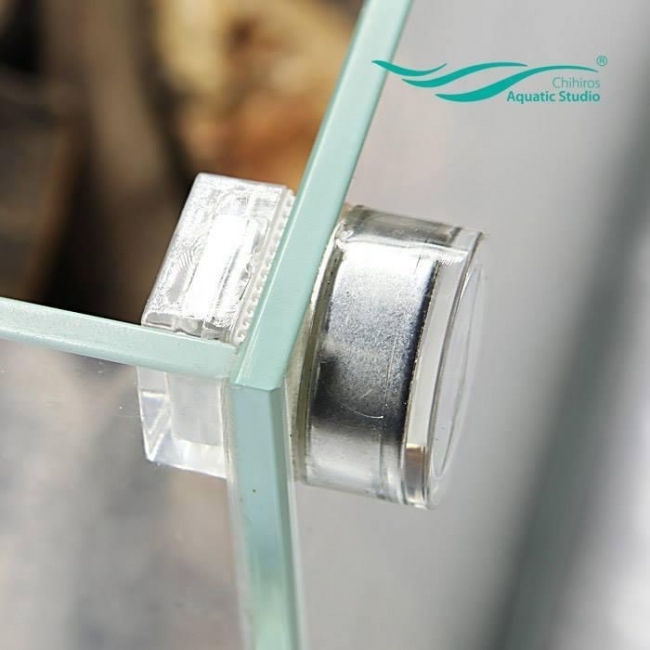 Nam châm lau bể Chihiros Mini