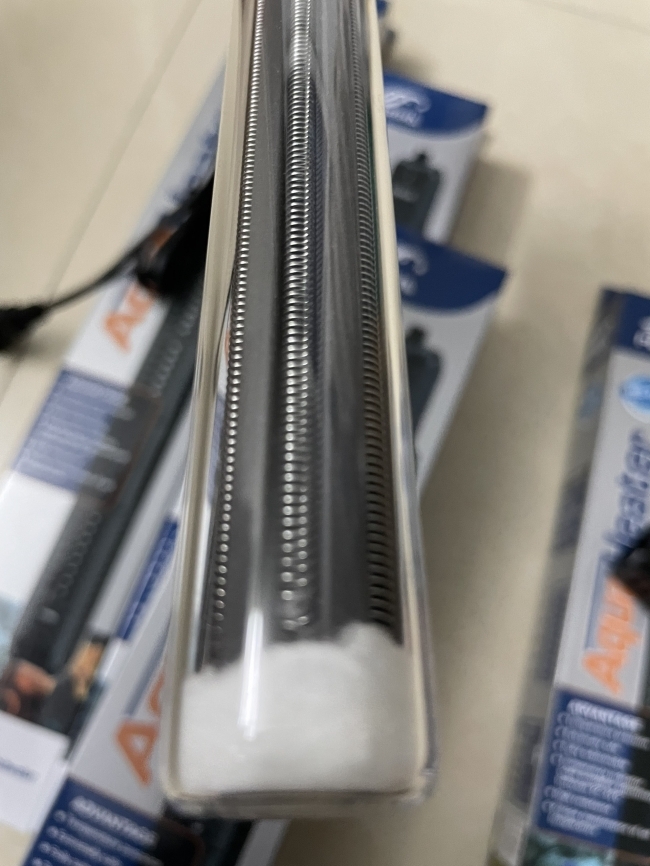 Sưởi Periha HE 100w có vỏ bọc