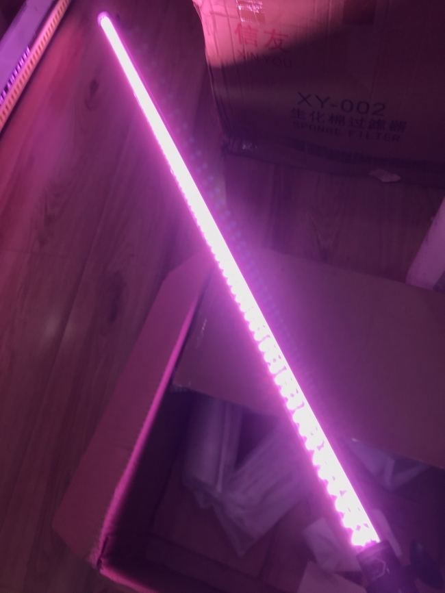ĐÈN LED CHÌM BEAMSWORK  150CM (Hồng)