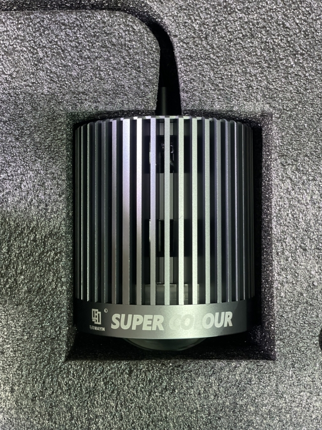Đèn Led Rọi Mayin SuperColour thế hệ mới nhất 100W
