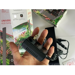 Đèn Chihiros Universal RGB Nano 30 – Giải pháp ánh sáng “nano” đỉnh cao cho hồ thủy sinh nhỏ